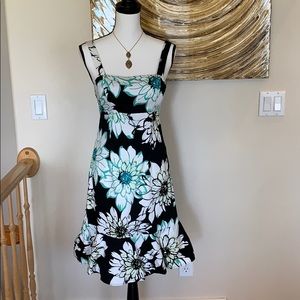 Floral Summer Sleeveless Dress 8P Madison Leigh